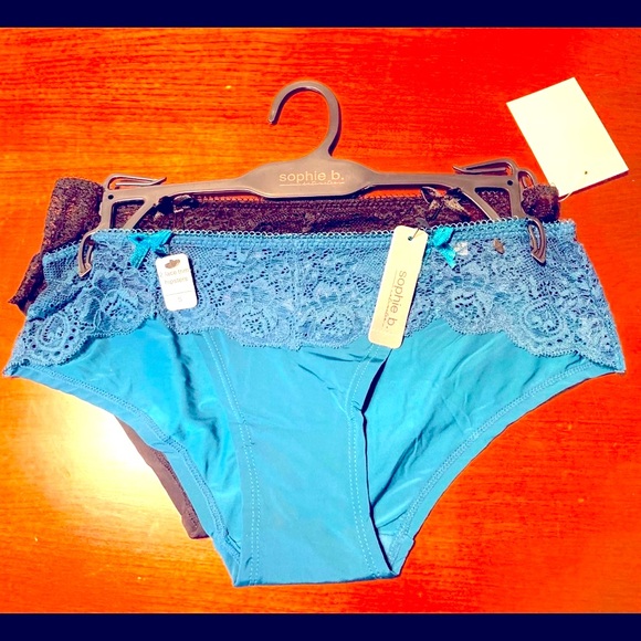 Bundle of 2 beautiful laced panties black & petroleum blue colors US Small NWT - Picture 3 of 8